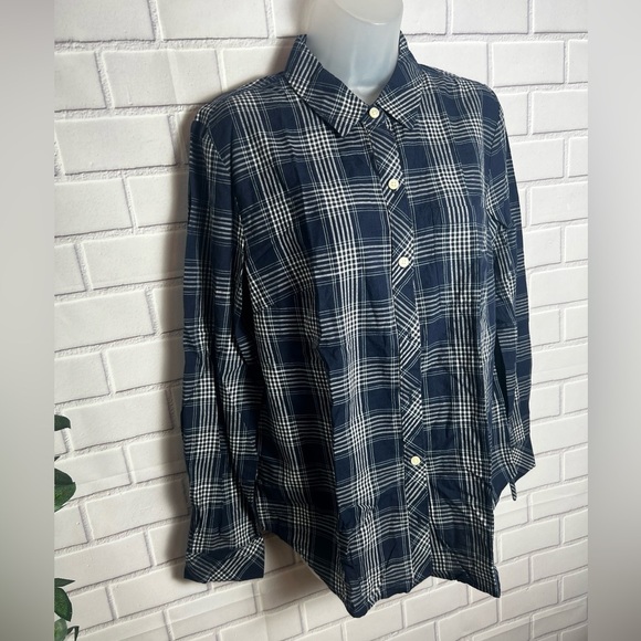 STYLE & CO boyfriend plaid blue long sleeve navy blue -white button down shirt/M - Picture 6 of 9